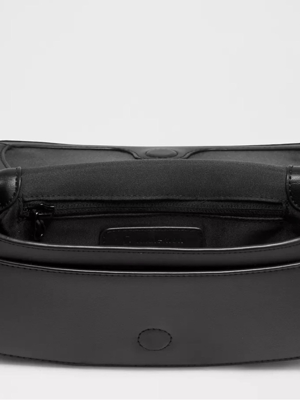 Lululemon Black Cactus Leather Shoulder Bag with AirPod Case - Picture 6 of 7